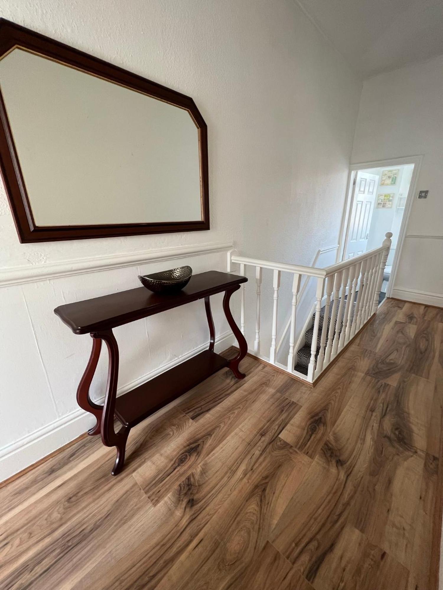 2025 Award Winner Liverpool Ivy House - 4 Bedrooms Exterior photo