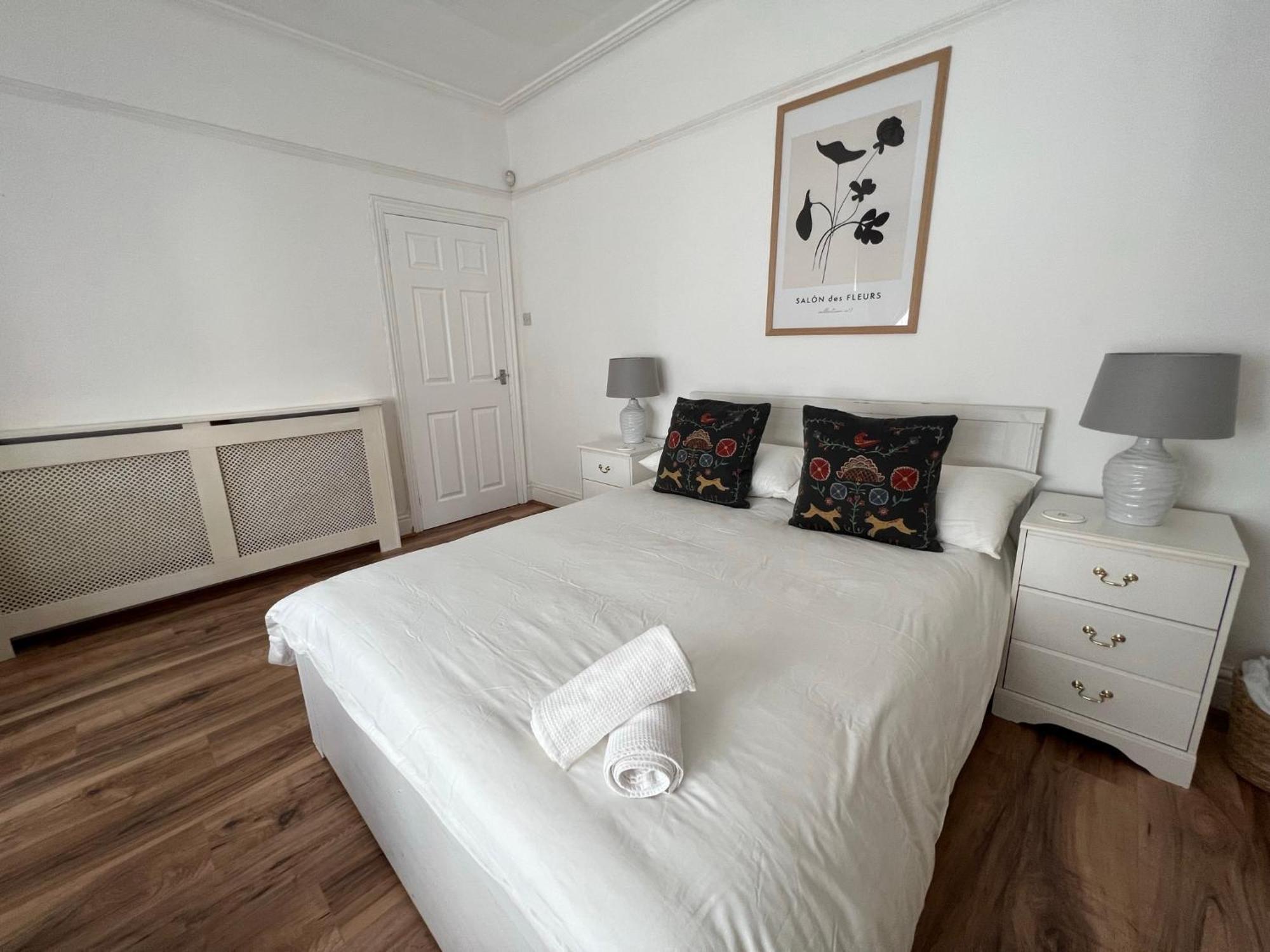 2025 Award Winner Liverpool Ivy House - 4 Bedrooms Exterior photo
